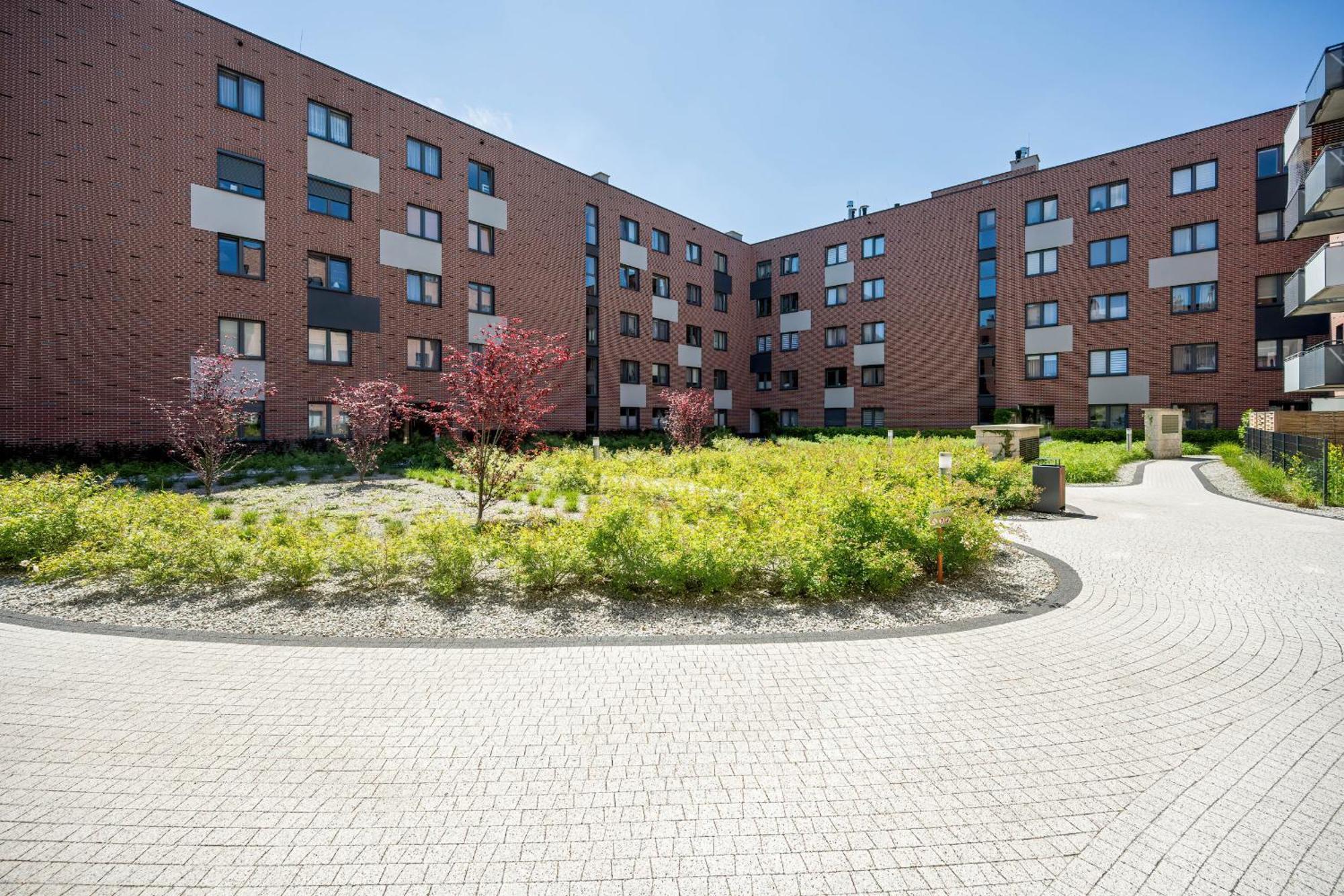 Piekny Apartament Wichrowa - 2 Sypialnie Free Garage Wroclaw By Noclegi Renters Екстериор снимка